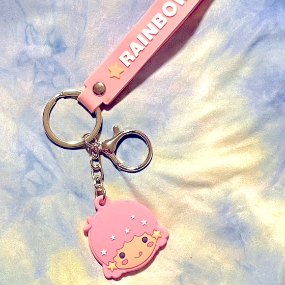 Little Twin Stars Air Tag Holder New - Picture 6 of 8